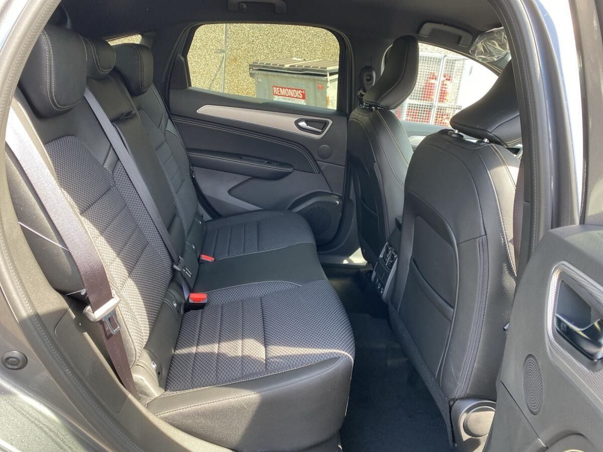 Renault Arkana TECHNO Mild Hybrid 140 EDC Navi PDC