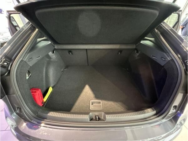 Volkswagen Taigo R-Line 1.5 l TSI OPF DSG CarPlay Matrix