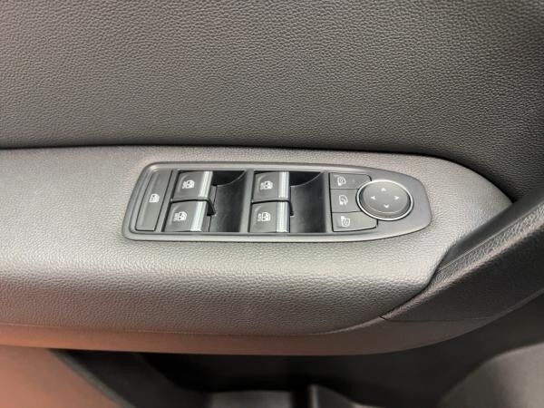 Renault Captur INTENS TCe 90