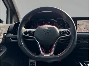 Volkswagen Golf VIII 2,0 TSI GTI LED Kamera AHK Navi Virtual SHZ