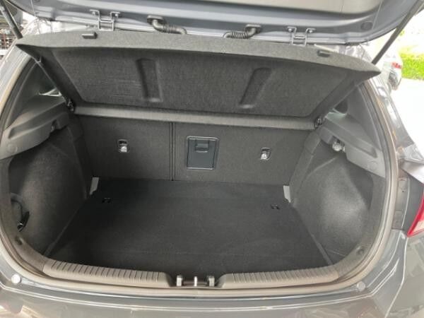 Hyundai i30 1.5 Advantage🚀| Panorama | Automatik | Rückfahrkamera | Navi | Klimaauto. | ISOFIX | Spurhalteass.