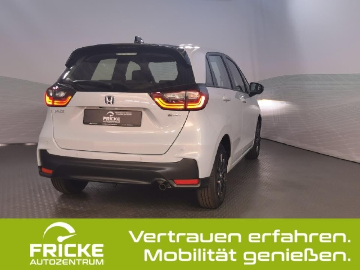 Honda Jazz Hybrid Elegance +Style-Paket+Navi+Sitzheiz.+Rückfahrk.