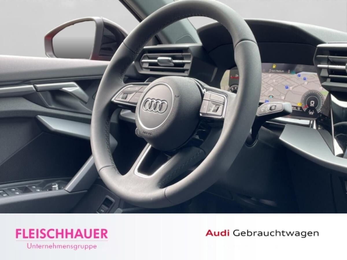 Audi A3 35 TFSI Sportback S-line  ACC CARPLAY OPTIK+