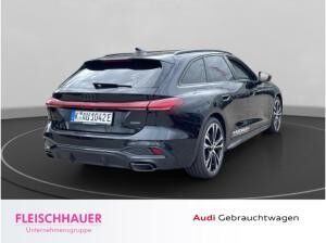 Audi A5 Avant e-hybrid 220 kW S-LINE AHK B&O TECH+ QUATTRO
