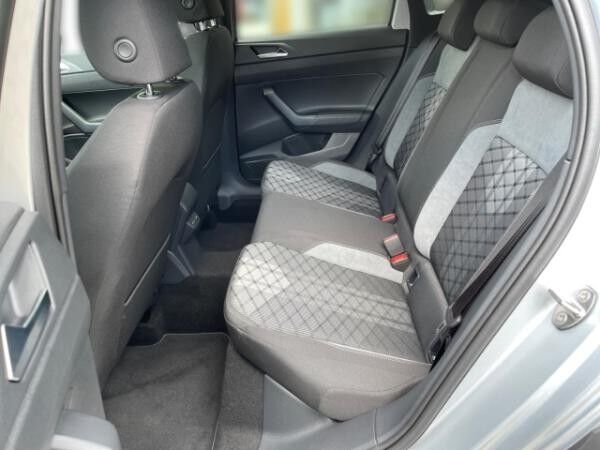 Volkswagen Taigo R-Line 1.5 TSI R-LINE 🏁 AHK-abnehmbar El. Panodach Navi Digitales Cockpit
