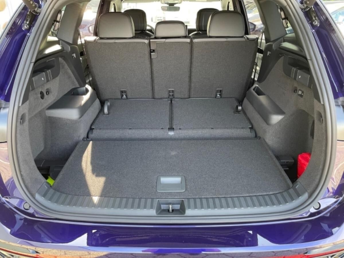 Volkswagen Tayron 2.0 TSI 195 kW 4Motion R-LINE 🏁 Komfort trifft Sportlichkeit