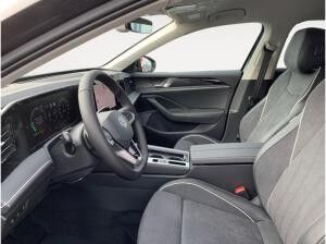 Volkswagen Passat Variant 2.0 TDI*DSG*Business*18Zoll*AHK*LED*Paket IQ-Drive*