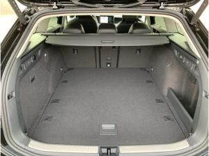 Volkswagen Passat Variant 2.0 TDI*DSG*Business*18Zoll*AHK*LED*Paket IQ-Drive*