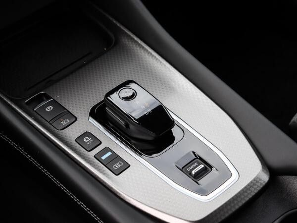 Nissan Qashqai N-Connecta 1.5 VC-T e-POWER 190PS Winter+Komfort-Paket PGD AFA *sofort verfügbar*