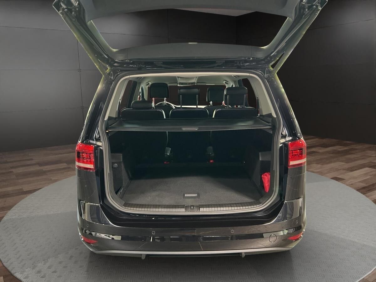 Volkswagen Touran GOAL 1.5 TSI*DSG*CAM*IQ-LIGHT*SHZ*AHK*ACC