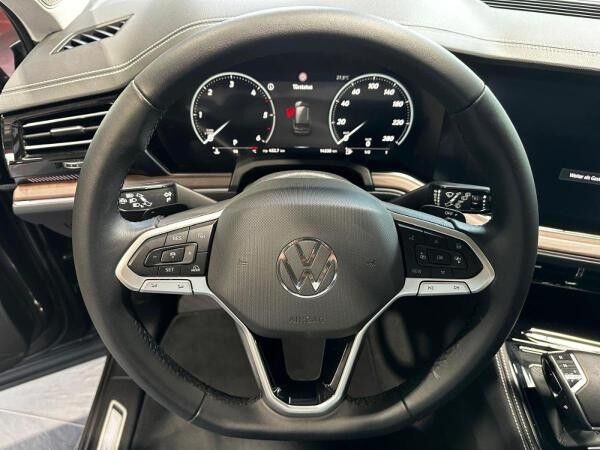Volkswagen Touareg 3.0 V6 TDI 4M Elegance*CAM*PANO*AHK*ACC*