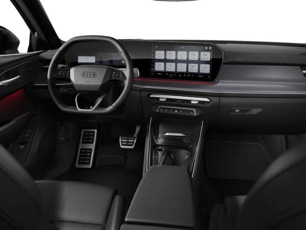 Audi Q3 SUV TFSI qu. S tr. Stdhzg AHK Matrix PANO 20