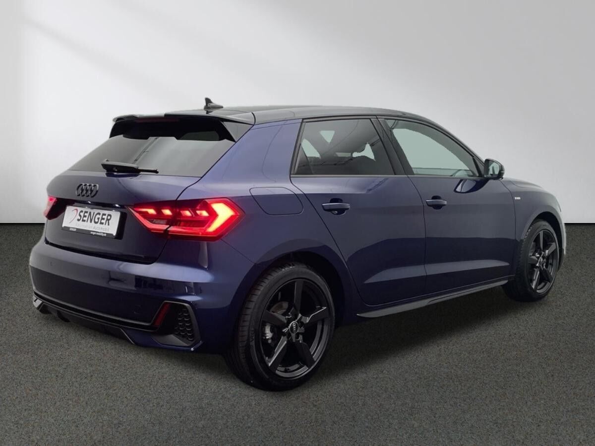 Audi A1 Sportback S line 30 TFSI Optik-Paket Navi LED