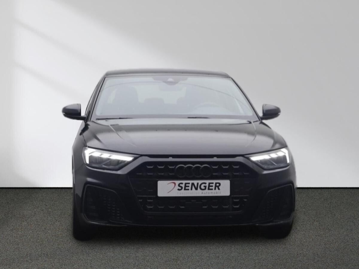 Audi A1 Sportback S line 30 TFSI Optik-Paket Navi LED