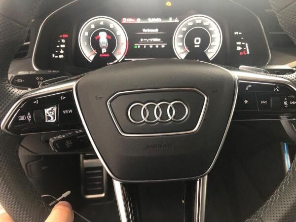 Audi A6 Avant S-Line 45 TFSI quattro AHK PANO STDHZG