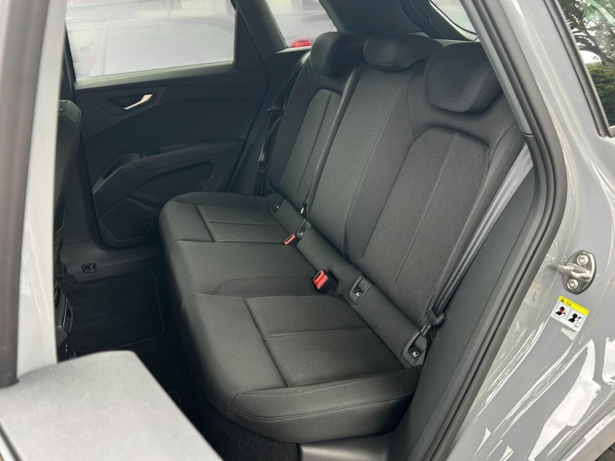 Audi Q4 e-tron 45 quattro Navi+/ACC/Matrix/Kamera/HUD