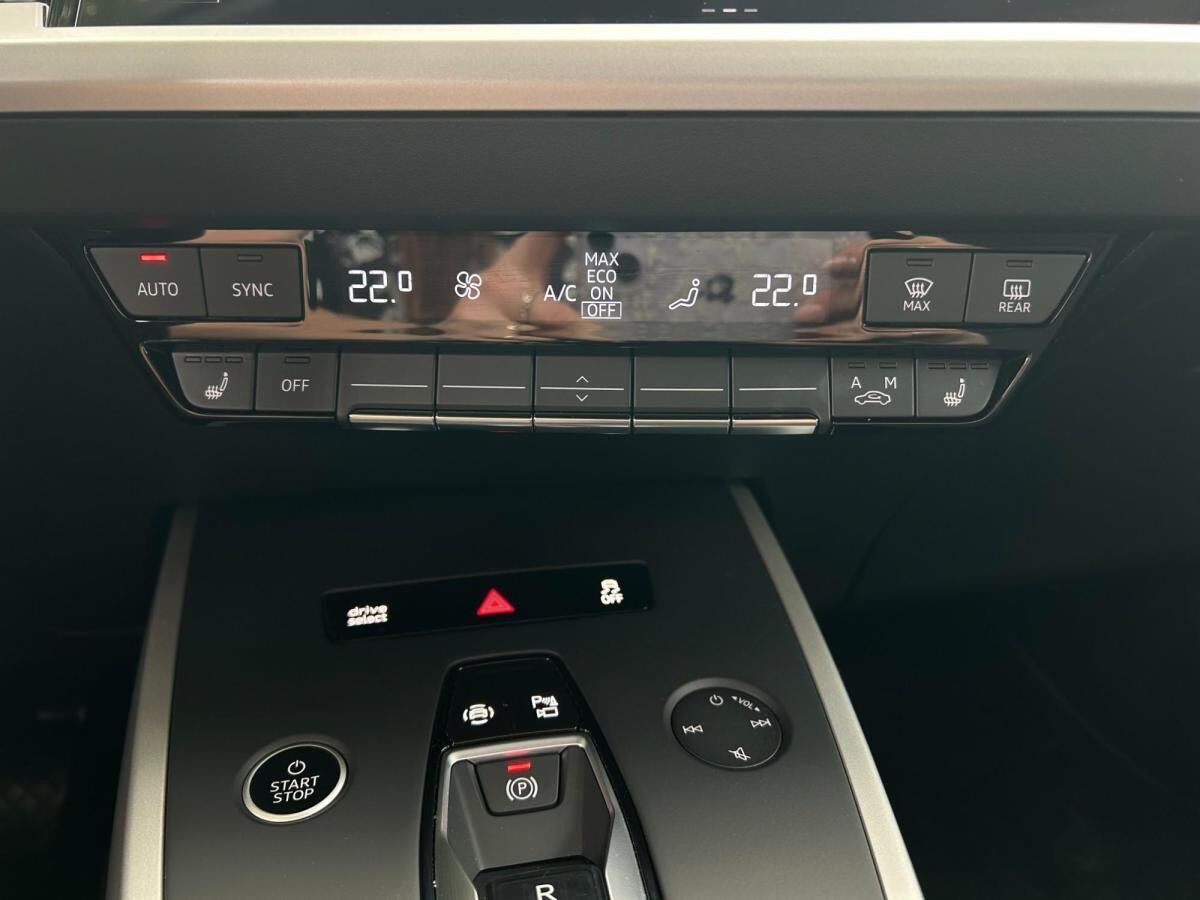 Audi Q4 e-tron 45 quattro Navi+/ACC/Matrix/Kamera/HUD