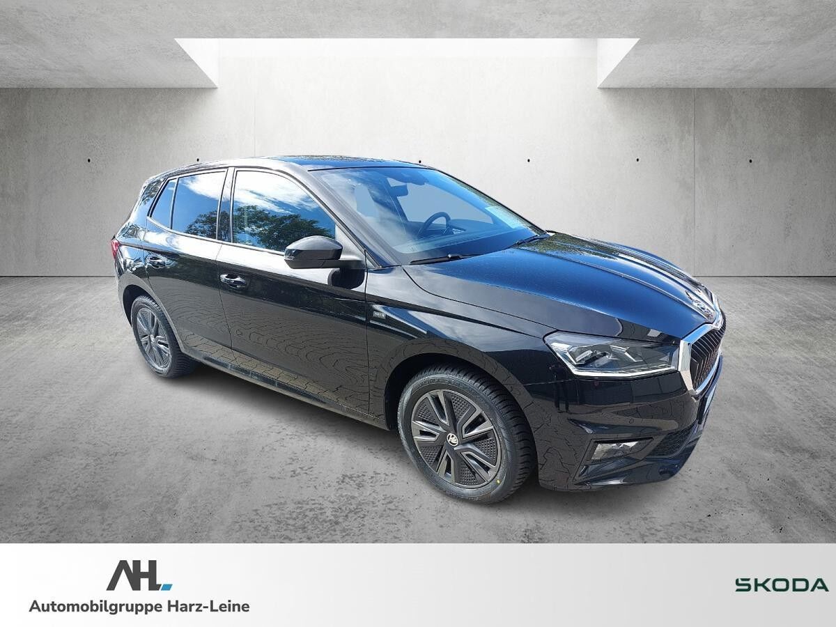 Skoda Fabia 1.0 TSI Drive LED Navi ACC Pano RFK PDC Smart Link