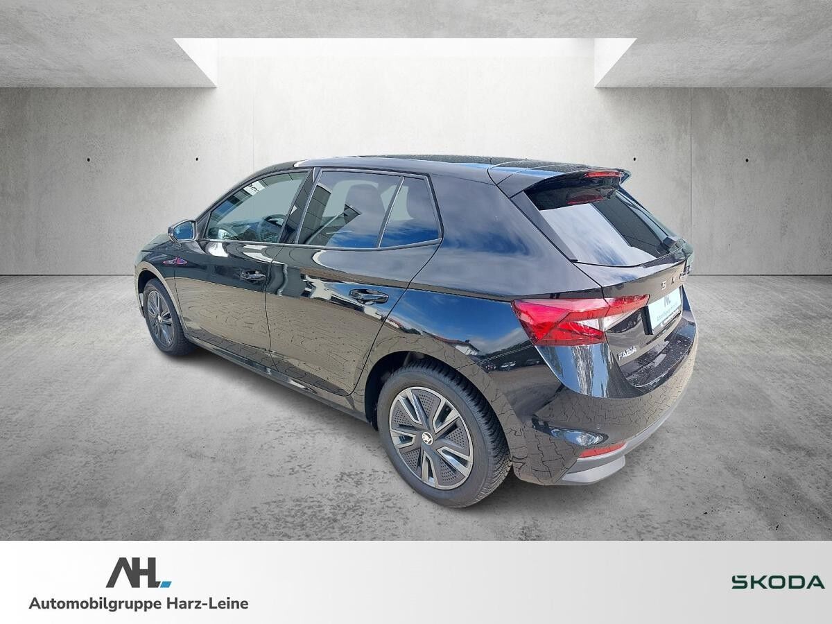 Skoda Fabia 1.0 TSI Drive LED Navi ACC Pano RFK PDC Smart Link