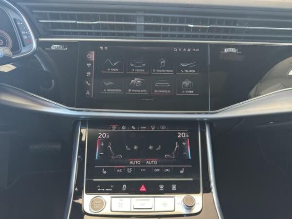 Audi Q7 S line 50TDI tiptronic quattro *Pano*AHK*VC+