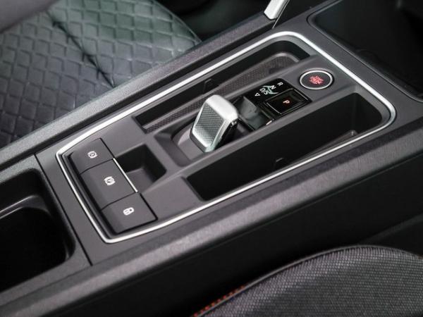 Seat Leon FR 1.5 eTSI / 7-Gang-DSG * Gültig nur für Seat Fahrer *