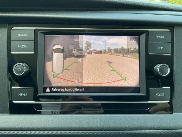 Volkswagen T6.1 Transporter Kasten 2.0 TDI Allwetter Kamera SHZ