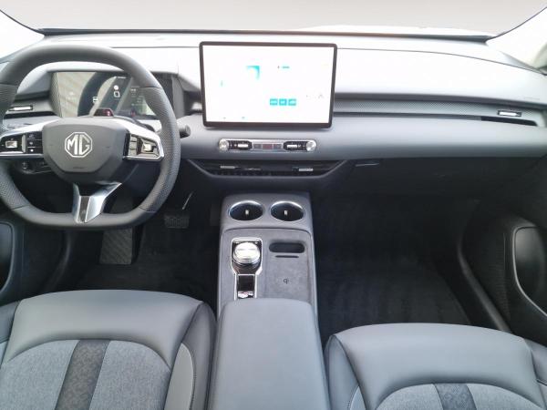 MG S5 EV Luxury Long Range