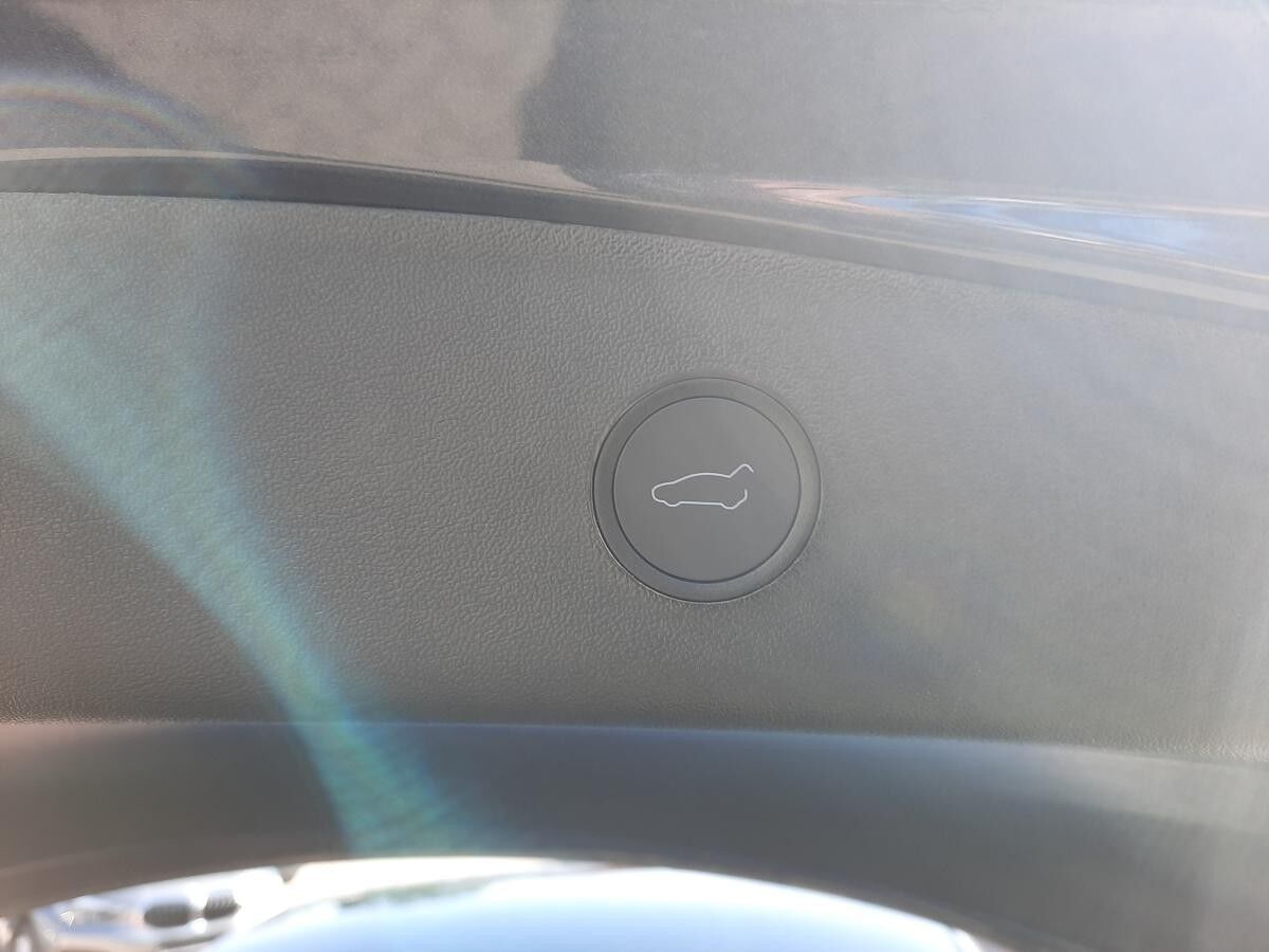 Tesla Model 3 Dual Long Range ACC Pano LM KAM LED