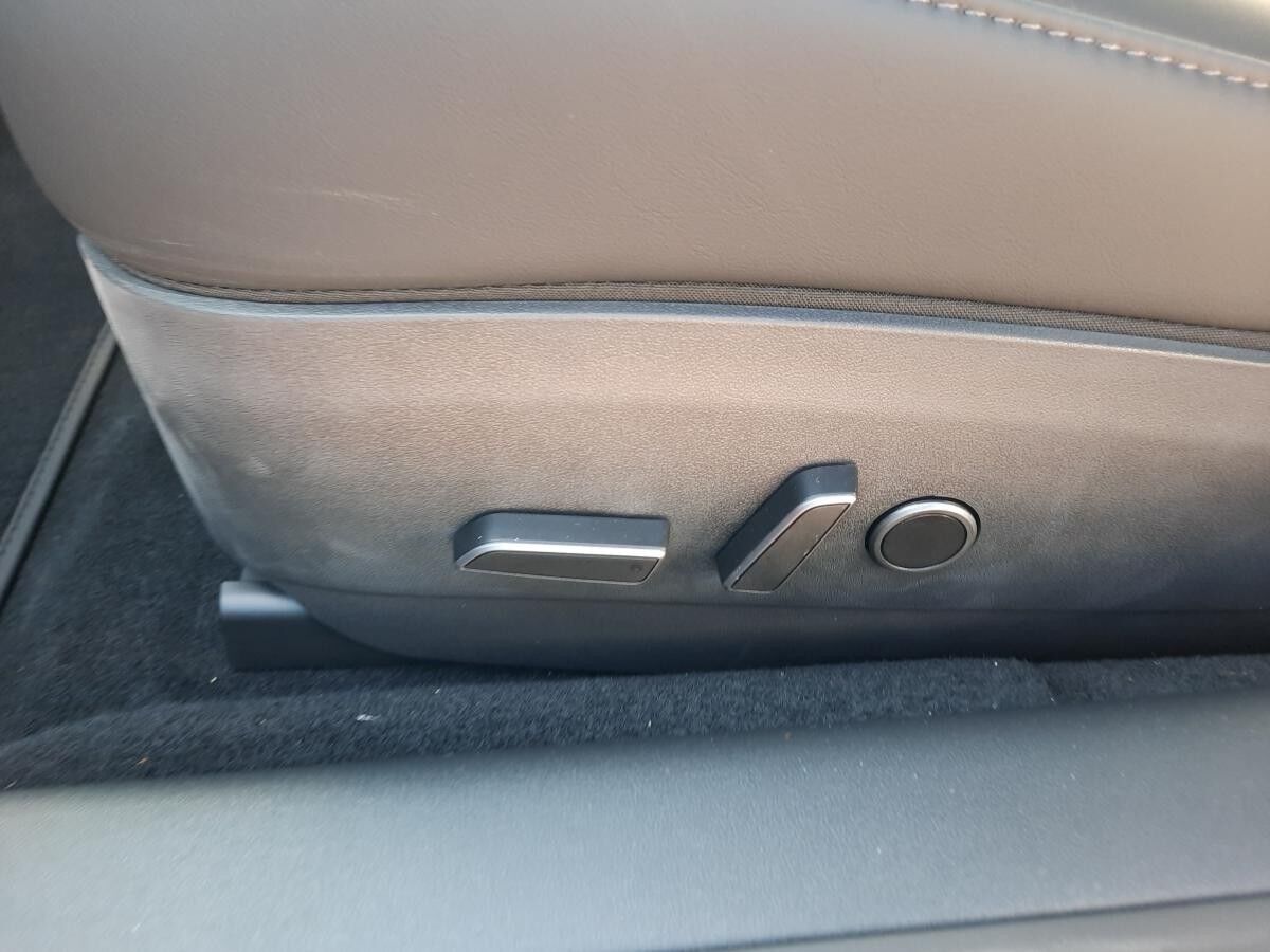 Tesla Model 3 Dual Long Range ACC Pano LM KAM LED