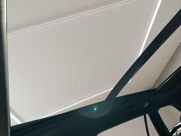Skoda Superb SOFORT VERFÜGBAR! Combi Sportline iV Navi Panodach DCC eSitz