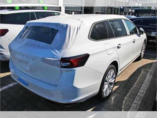 Skoda Superb Combi 1.5 TSI iV Selection HuD|AHK|MATRX