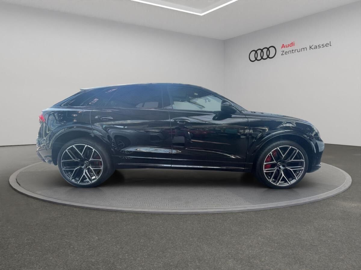 Audi RS Q8 SUV performance Matrix Keramik 360° Kam Audi RS Q8 SUV performance Matrix Keramik 360° Kam
