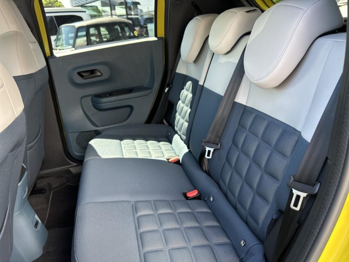 Fiat Grande Panda 🐼 Hybrid La Prima *Automatik / LED / Kamera*