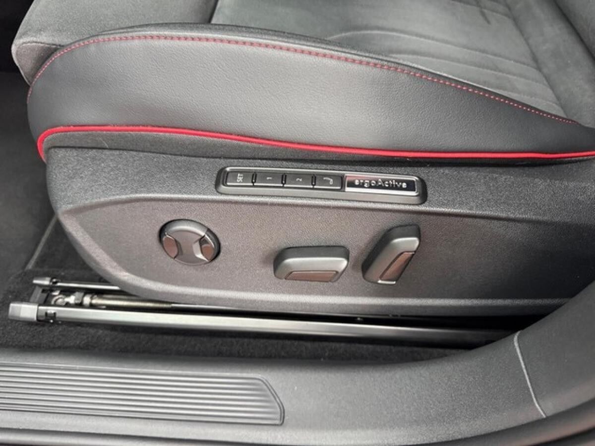 Volkswagen ID.3 GTX 💥 79 kWh 210 kW 💥 Matrix LED  Harman-Kardon PDC vo. & hi. uvm. 💥