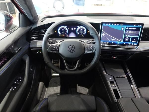 Volkswagen Passat 2.0 TSI DSG 4MOTION R-Line - SOFORT VERFÜGBAR