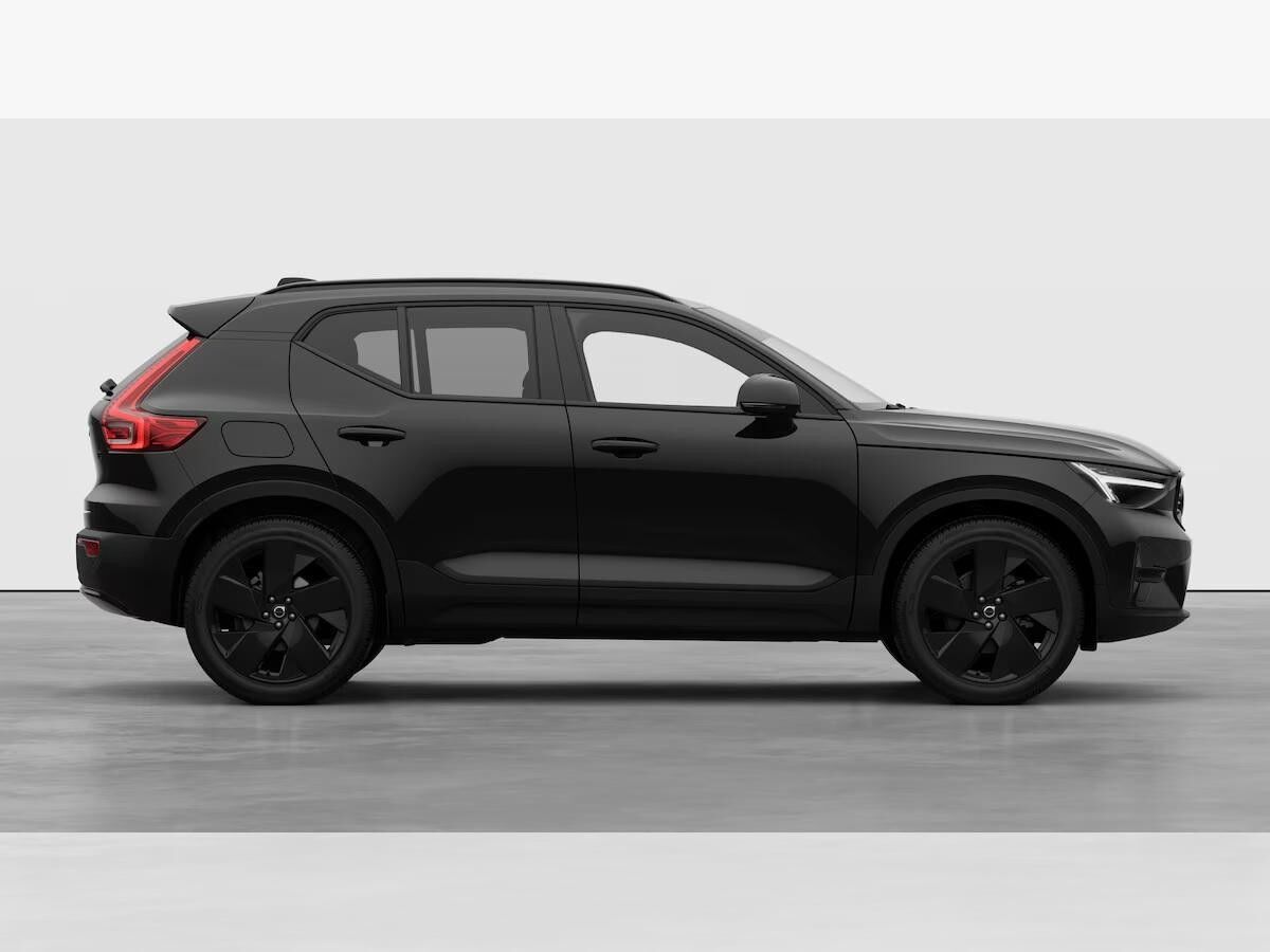 Volvo XC40 B3 B Plus Black Edition - SOFORT VERFÜGBAR