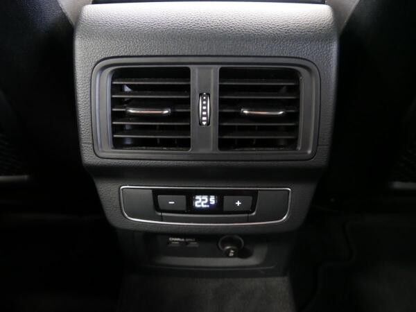Audi Q5 45 TFSI quattro advanced S tro. MATRIX AHK PANO
