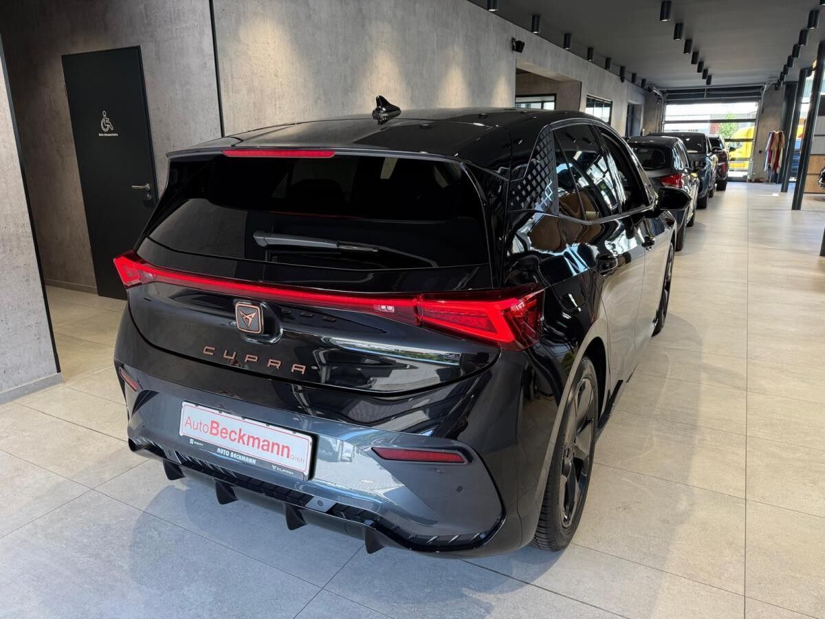 Cupra Born Edition Dynamic 170kW (231PS) 60kWh Automatik 84