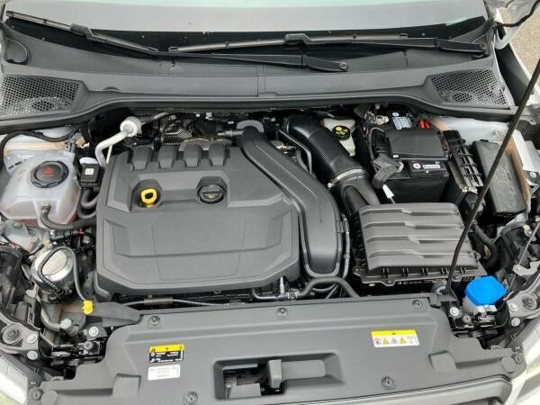 Seat Arona 1.5 TSI FR DSG / Navi, Beats, RFK, LED