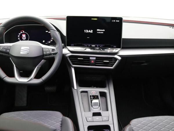 Seat Leon FR 2.0 TDI DSG / LED, ACC, RFK, Navi, SHZ