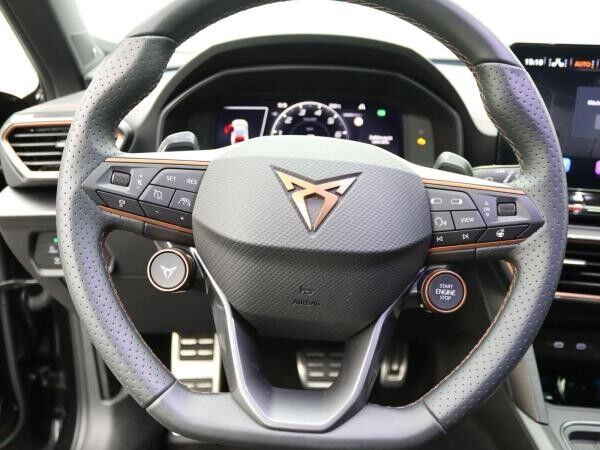 Cupra Formentor VZ5 2.5 TSI 4Drive DSG / Pano, Matrix