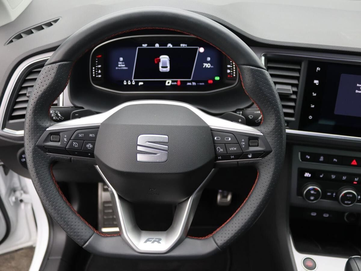 Seat Ateca FR 2.0 TDI DSG / LED, Navi, RFK, SHZ, DAB+