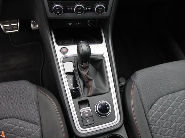 Seat Ateca FR 2.0 TDI DSG / LED, Navi, RFK, SHZ, DAB+
