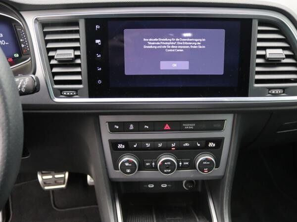 Seat Ateca FR 2.0 TDI DSG / LED, Navi, RFK, SHZ, DAB+