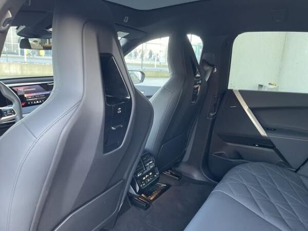 BMW ix xDrive50 Suite || Pano AHK 360°cam HUD LEDER