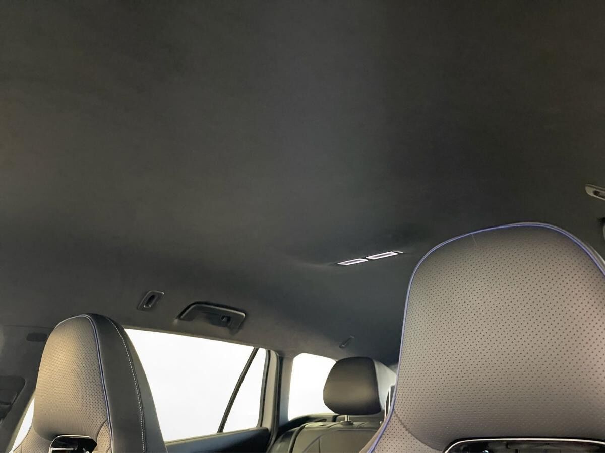 Volkswagen Passat Variant 2.0 TDI R-Line AHK Matrix LM 19" Navi