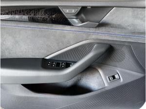 Volkswagen Passat Variant 2.0 TDI R-Line AHK Matrix LM 19" Navi