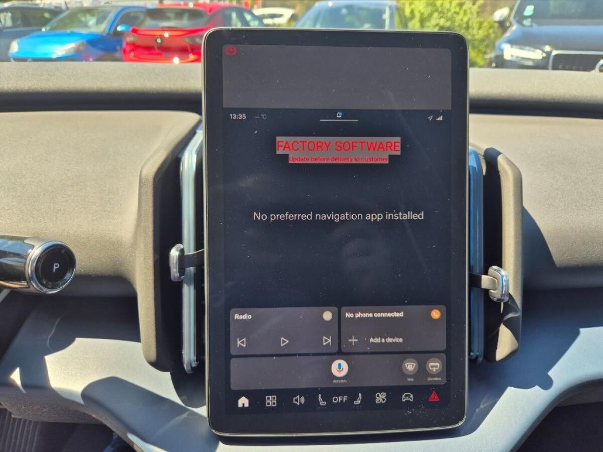 Volvo EX30 Cross Country Twin Motor Perform. Ultra