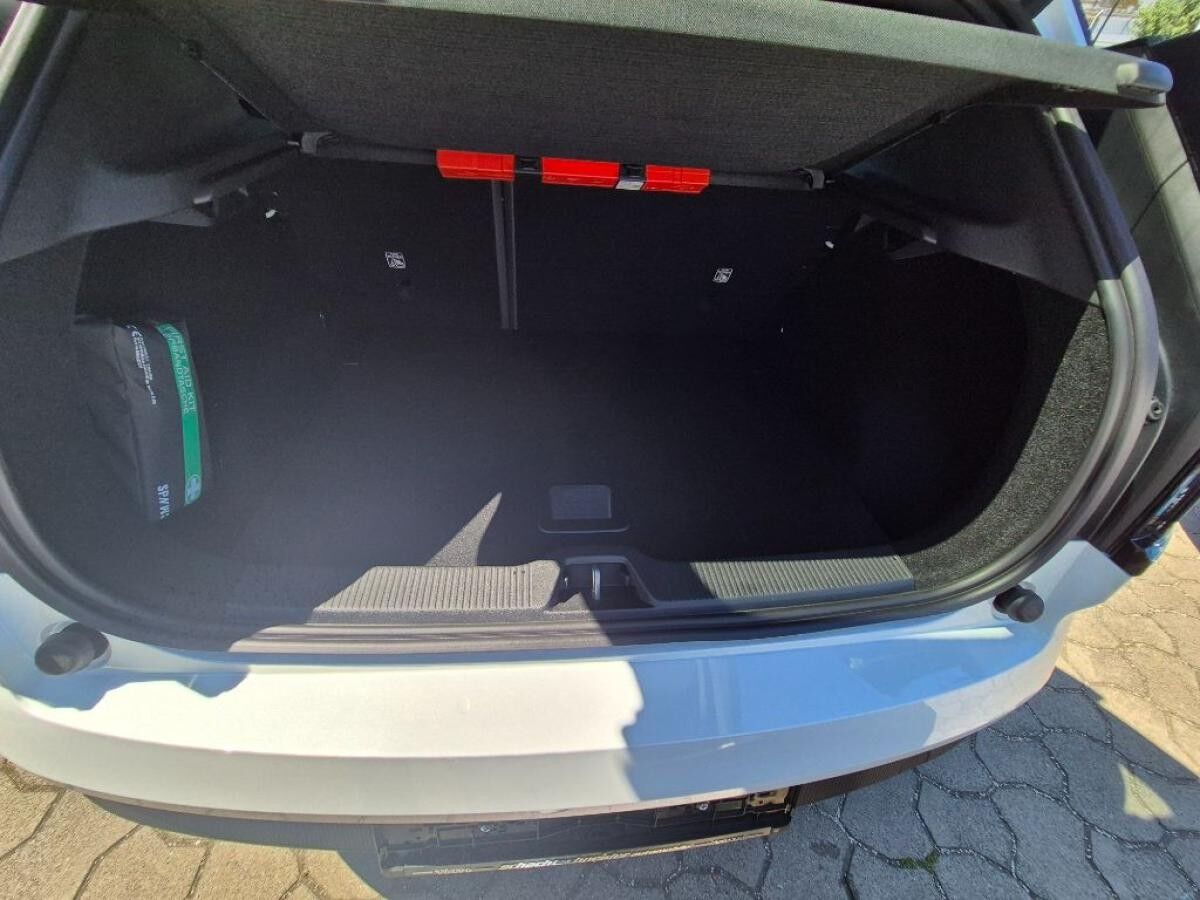 Volvo EX30 Cross Country Twin Motor Perform. Ultra