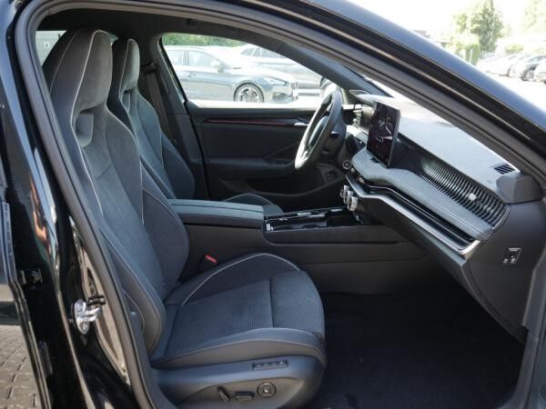 Skoda Superb 1.5 TSI Hybrid Sportline ACC HUD MATRIX-LED *833*